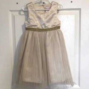Beige / Cream Beautiful dress - both size 4T